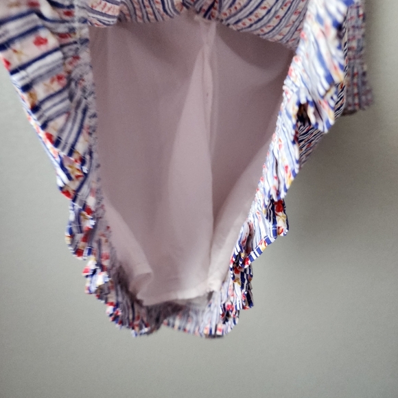 LAURA ASHLEY x‎ URBAN OUTFITTERS Maisy Mini Dress Smocked sleeve micro floral S - Picture 6 of 9